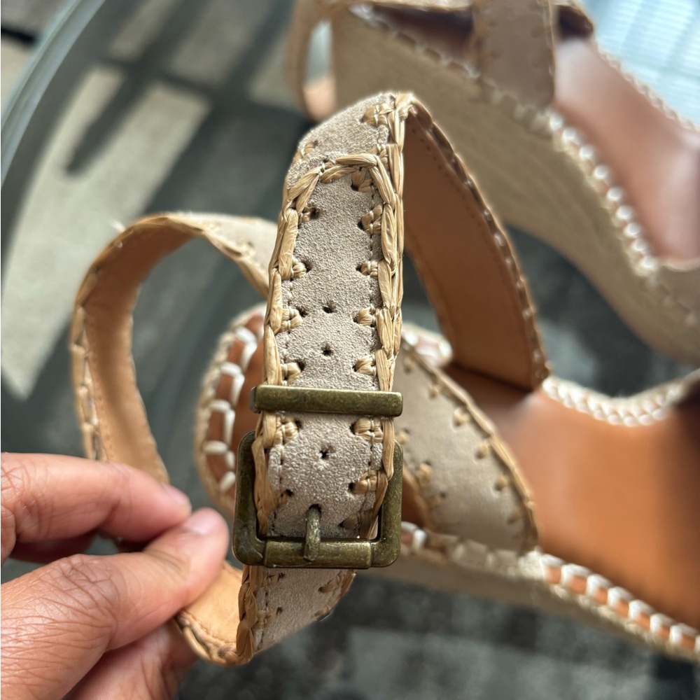 Crown Vintage Kenarsi 3 Espadrille Wedge Sandal Size 9.5M Taupe Stone NWOT - Picture 8 of 8